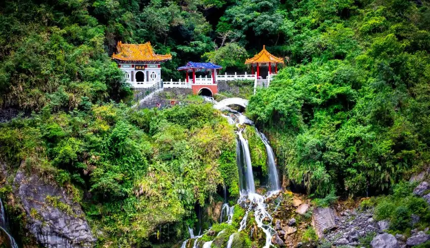 The Best Hiking Spots in Taiwan: Everything You Need to Know