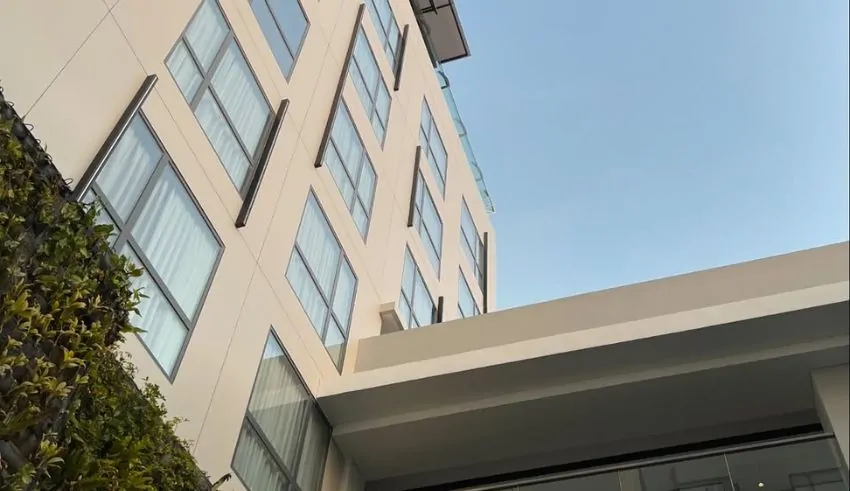 Indonesian National Police Confiscated the Aruss Hotel in Suspect of Money Laundering in Semarang