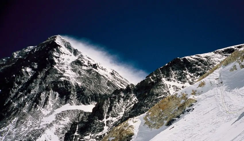 nepal hikes permit fee for mount everest climbers by 36%