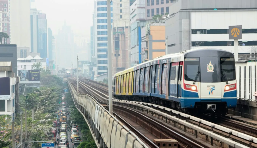 thai e train