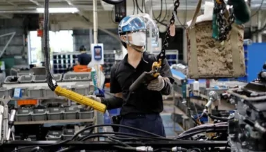 japanese firms boost wages as inflation pressures