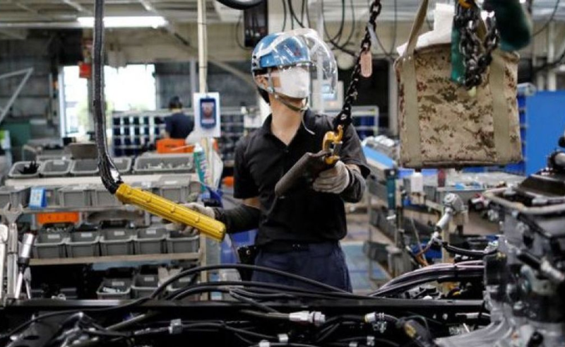 japanese firms boost wages as inflation pressures