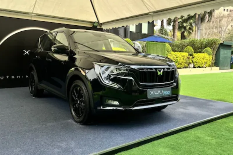 Mahindra Launches XUV700 Ebony Limited Edition