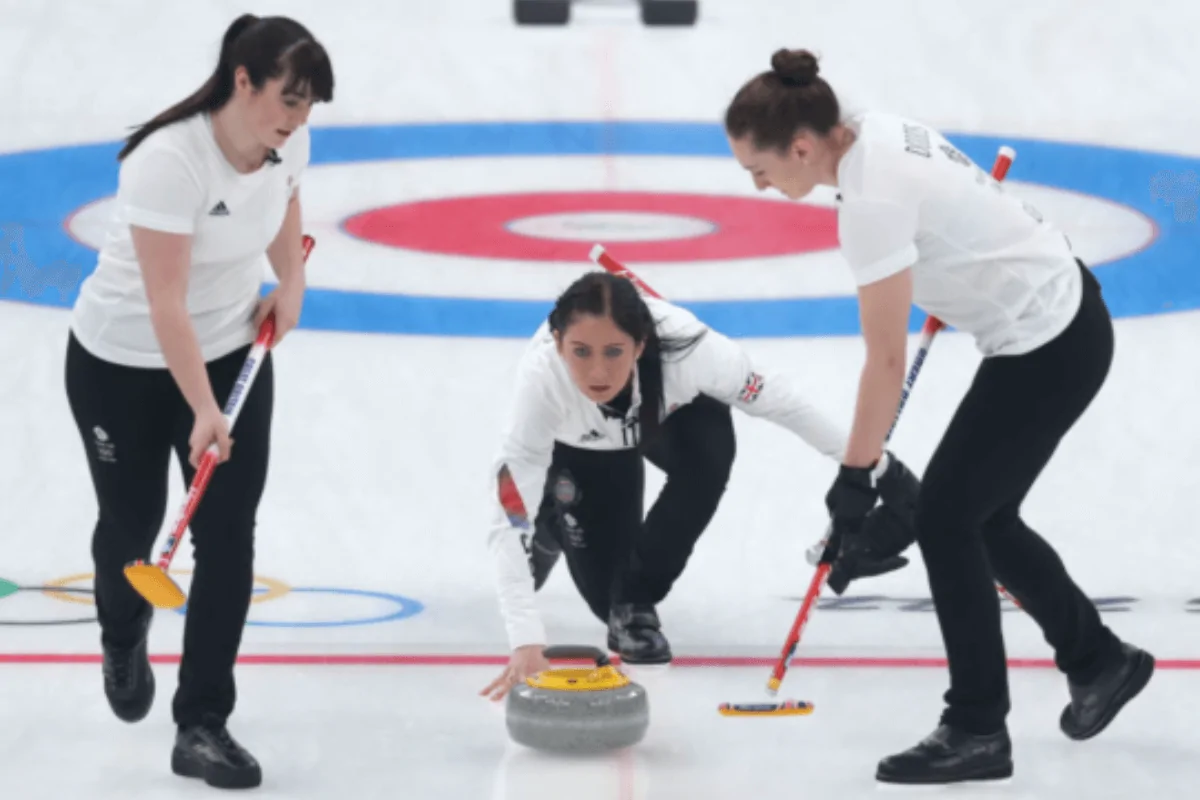 Japanese Women’s Curling Team Struggles in Tough Olympic Qualification Race