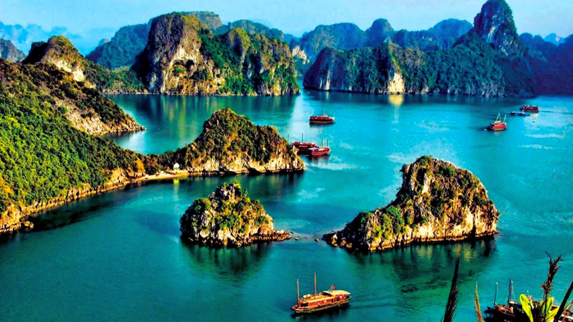 Vietnam Surges as Southeast Asia’s Tourism Hotspot
