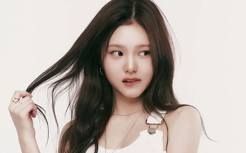 Klang’s Lingling Makes History as Malaysia’s First K-pop Idol