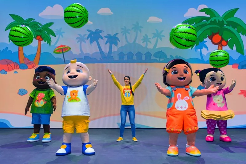 Cocomelon Live Debuts in Singapore with Blippi at Marina Bay Sands