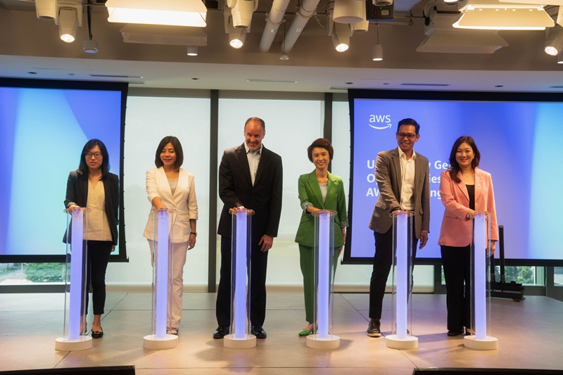 AWS and DISG Reveals AI Springboard for Singapore Firms