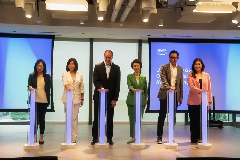 AWS and DISG Reveals AI Springboard for Singapore Firms
