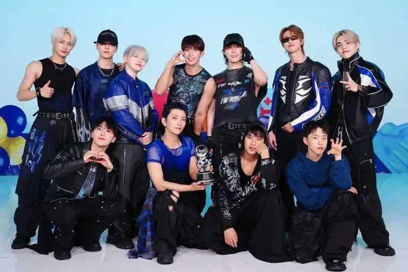 seventeen wins 6th show champion