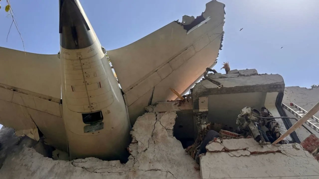 air india boeing 787 crash (2025)