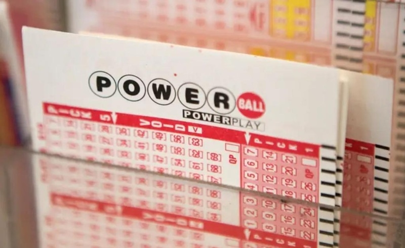Powerball tonight time