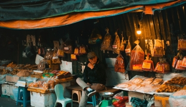 side hustles in thailand 2025