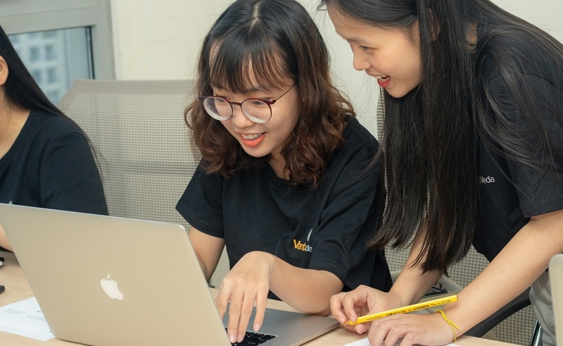 digital skills Thailand 2025