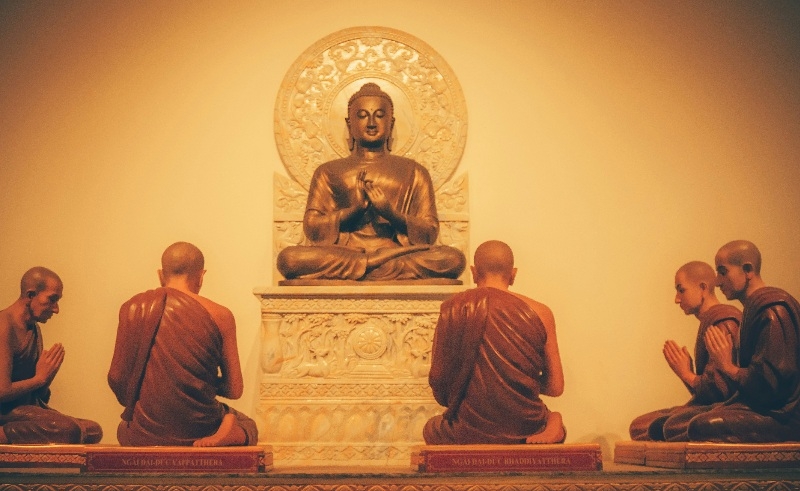Buddhist and Hindu life lessons