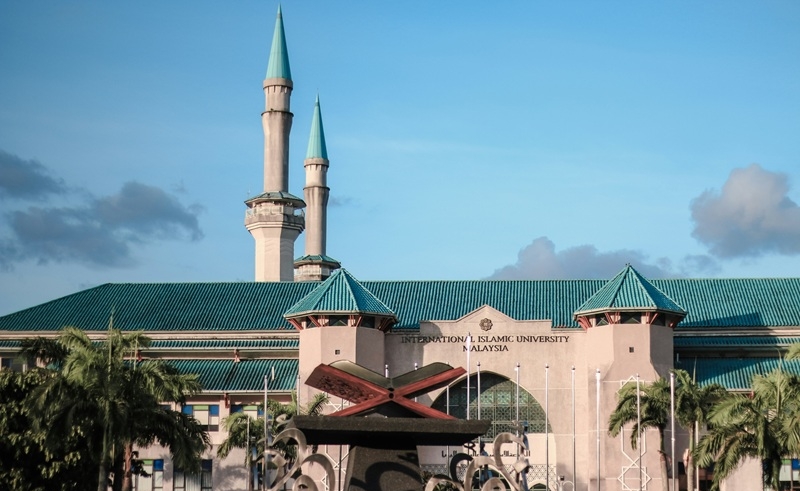 universities in malaysia