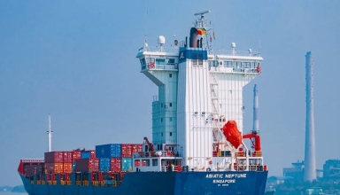 top container port globally