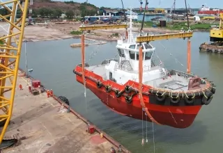 Fully Electric Tug Singapore