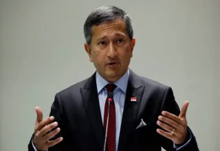 vivian balakrishnan hormuz stand